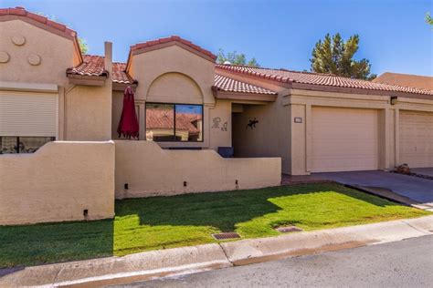 Dog & Cat Friendly In Unit Washer & Dryer Stainless Steel Appliances Controlled Access Granite Countertops Gated Playground EV Charging. . 2 bedroom houses for rent in mesa az